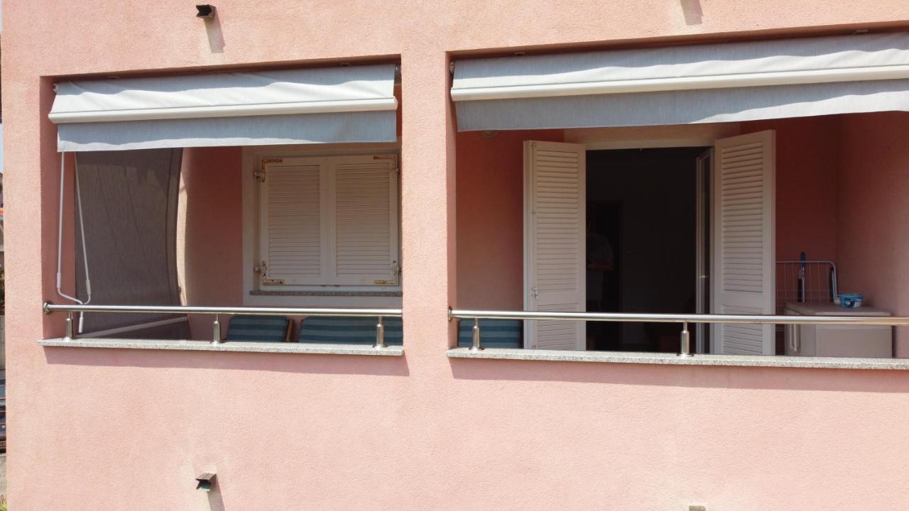 Molnar Apartment Premantura Exterior photo